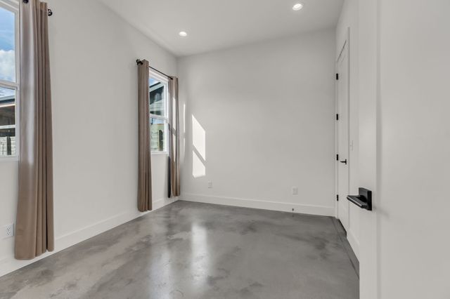 715 32nd Ave, N, Nashville, TN 37209