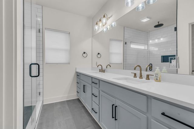 715 32nd Ave, N, Nashville, TN 37209