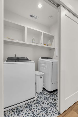 715 32nd Ave, N, Nashville, TN 37209