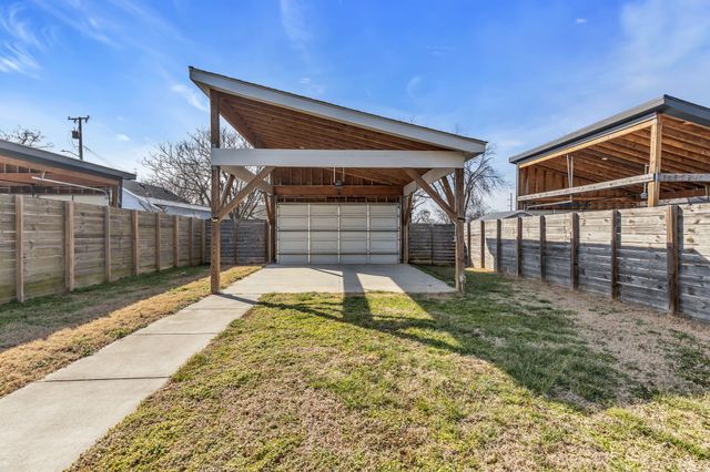 715 32nd Ave, N, Nashville, TN 37209