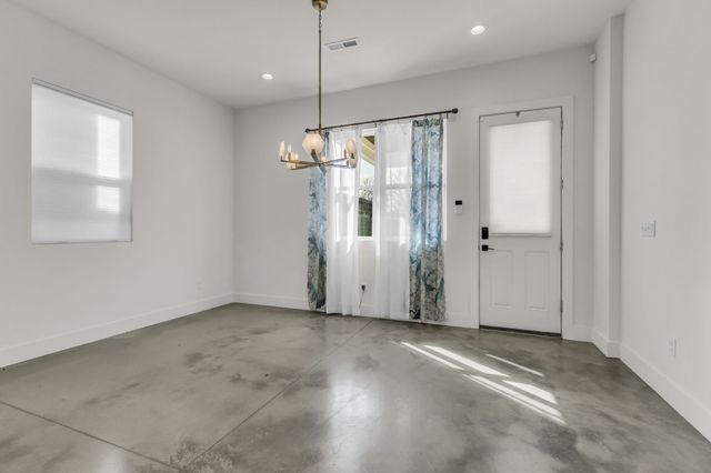 715 32nd Ave, N, Nashville, TN 37209