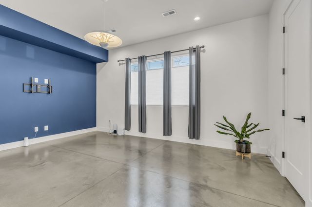 715 32nd Ave, N, Nashville, TN 37209