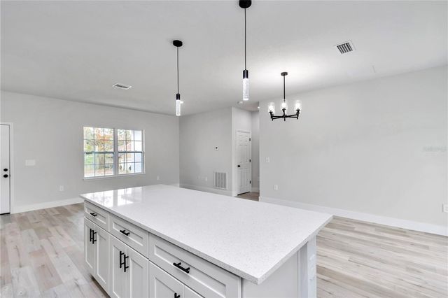 7182 N OUTRIGGER TERRACE, Citrus Springs, FL 34433