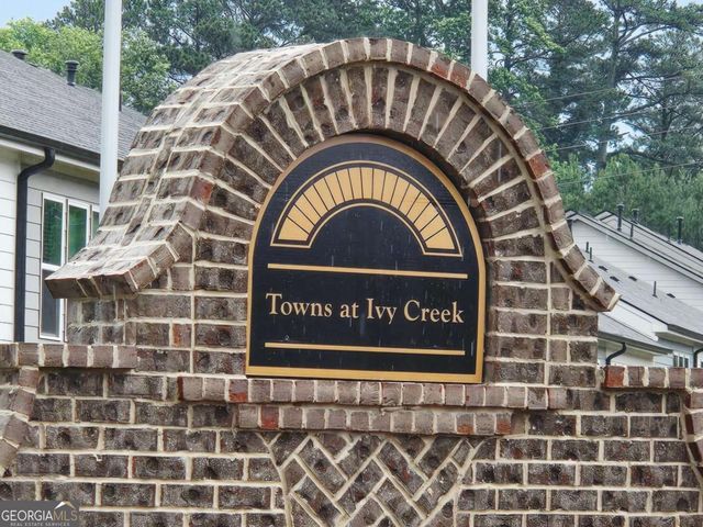 2445 Livi Lane, Buford, GA 30519