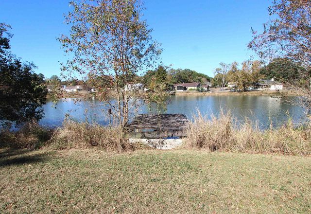 4274 Kensington Road, Tallahassee, FL 32303