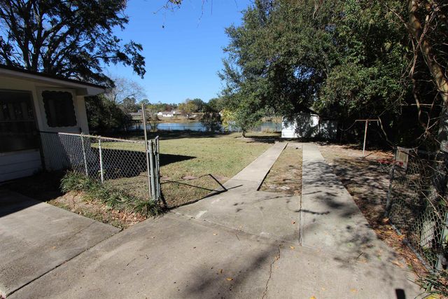 4274 Kensington Road, Tallahassee, FL 32303