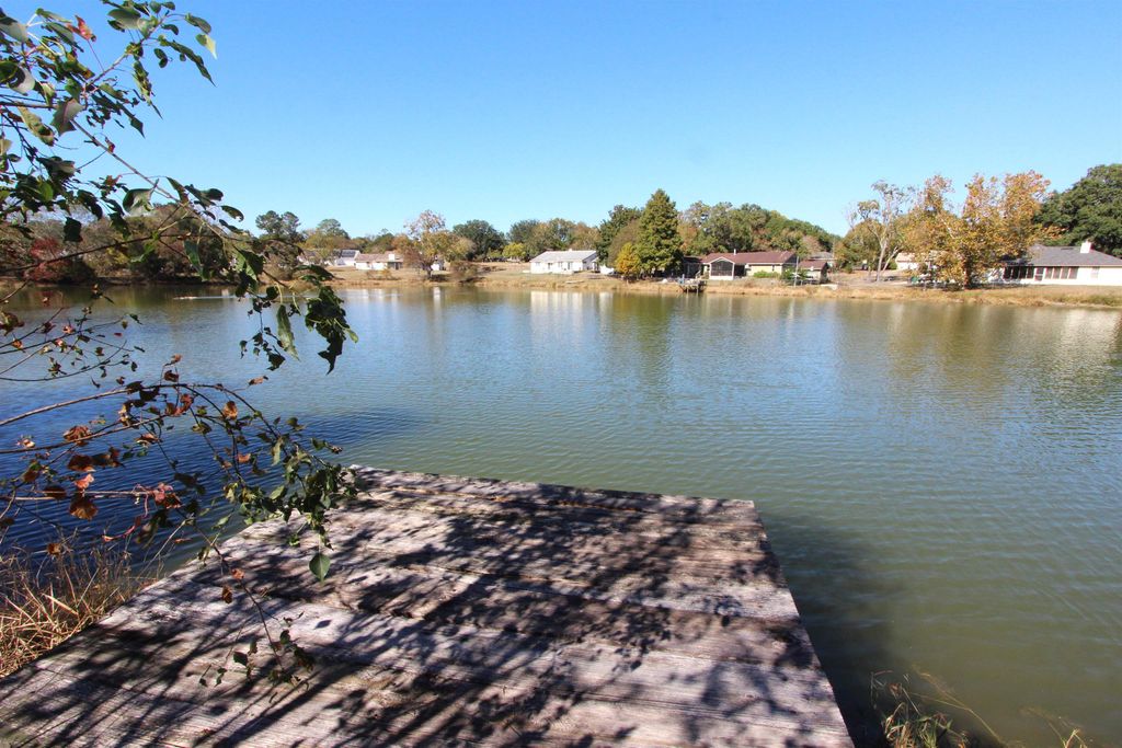 4274 Kensington Road, Tallahassee, FL 32303