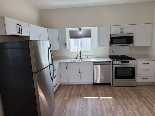 3745 San Isidro Street NW, Albuquerque, NM 87107