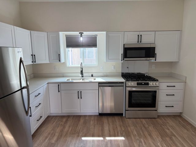 3745 San Isidro Street NW, Albuquerque, NM 87107