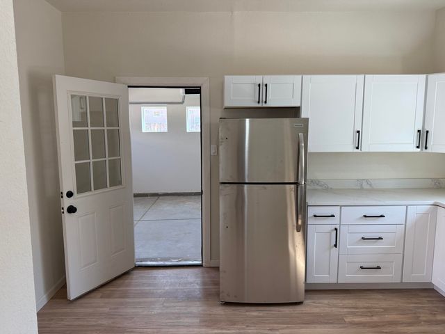 3745 San Isidro Street NW, Albuquerque, NM 87107