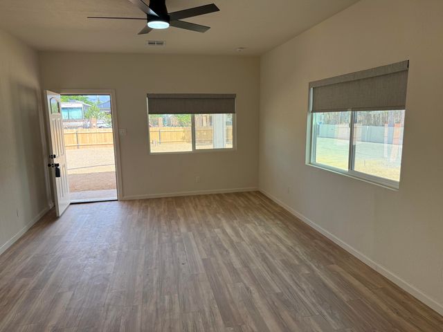 3745 San Isidro Street NW, Albuquerque, NM 87107