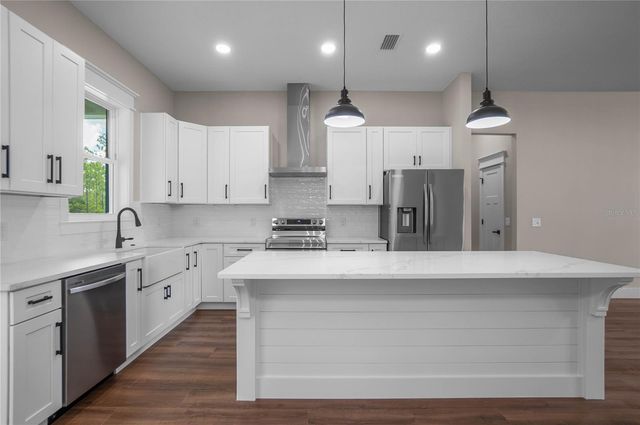 2281 E MARCIA STREET, Inverness, FL 34453