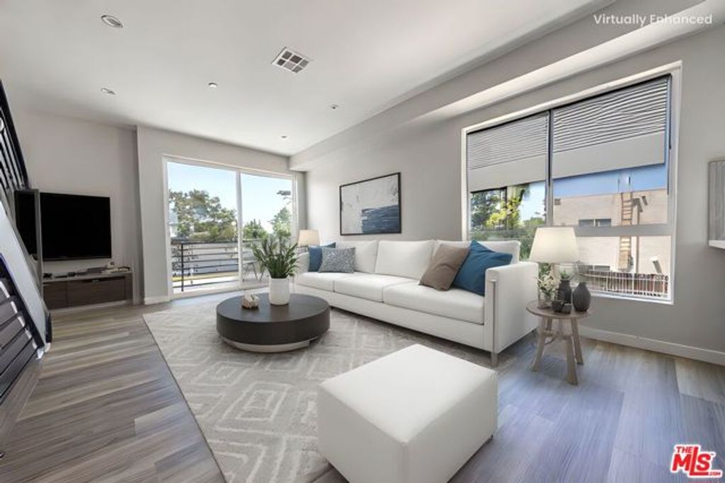 6702 Balboa Boulevard A, Van Nuys (los Angeles), CA 91406