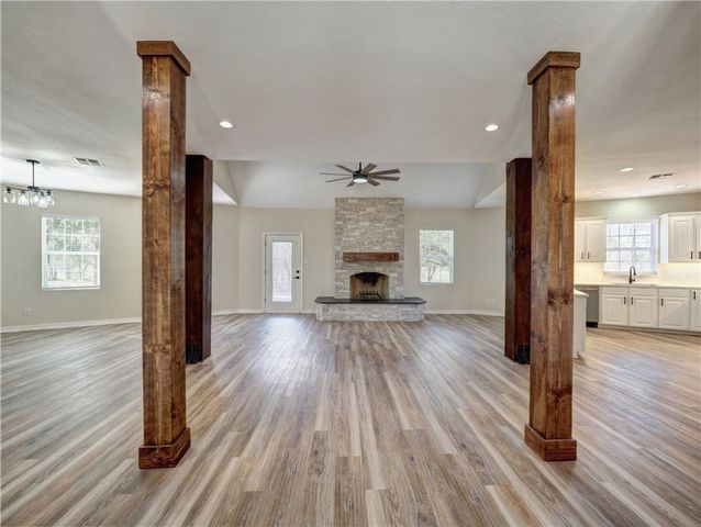 12631 Leopard St, Corpus Christi, TX 78410