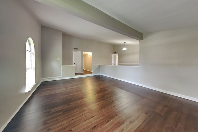 1517 Camelia Drive, Lewisville, TX 75067