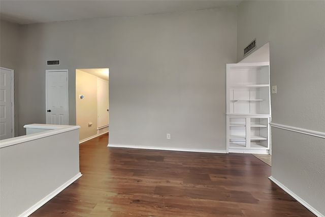 1517 Camelia Drive, Lewisville, TX 75067