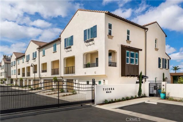 170 Tierra Lane, Cypress, CA 90630