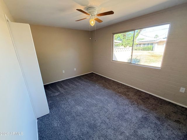 10012 W LAKEVIEW Circle, Sun City, AZ 85351