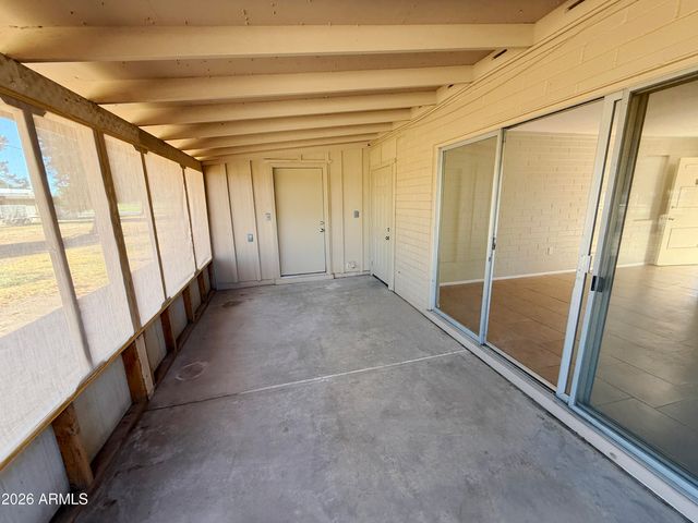 10012 W LAKEVIEW Circle, Sun City, AZ 85351
