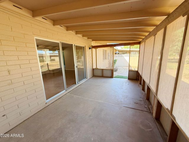 10012 W LAKEVIEW Circle, Sun City, AZ 85351