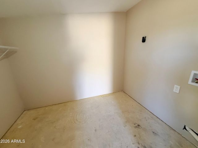 10012 W LAKEVIEW Circle, Sun City, AZ 85351