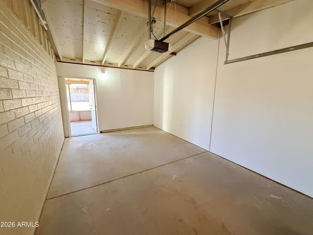 10012 W LAKEVIEW Circle, Sun City, AZ 85351