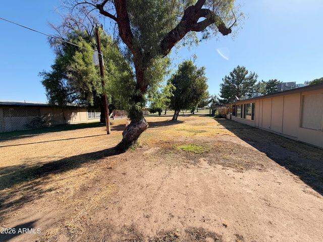 10012 W LAKEVIEW Circle, Sun City, AZ 85351