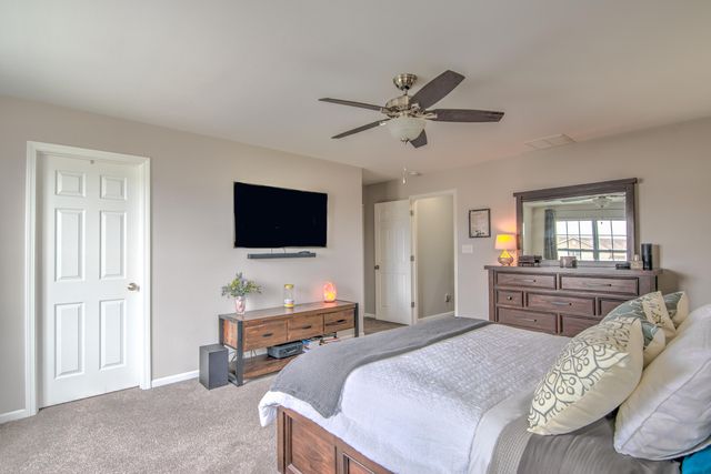 231 Sweetbriar Court, Lowell, IN 46356