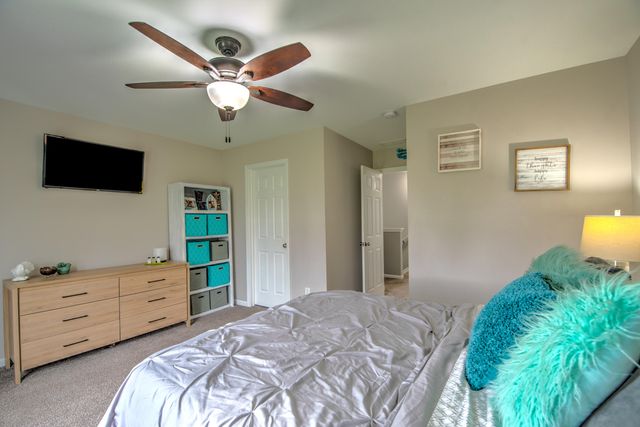 231 Sweetbriar Court, Lowell, IN 46356