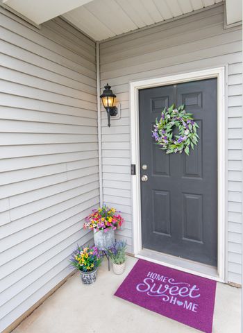 231 Sweetbriar Court, Lowell, IN 46356