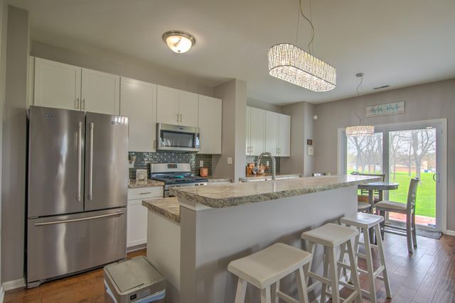 231 Sweetbriar Court, Lowell, IN 46356