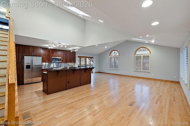 810 CHESTNUT Street, Birmingham, MI 48009