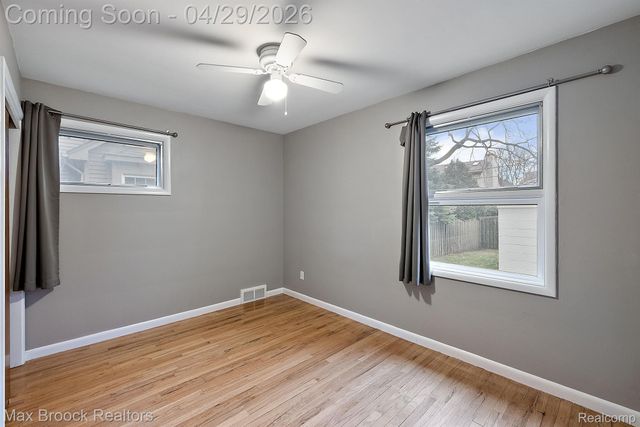 810 CHESTNUT Street, Birmingham, MI 48009