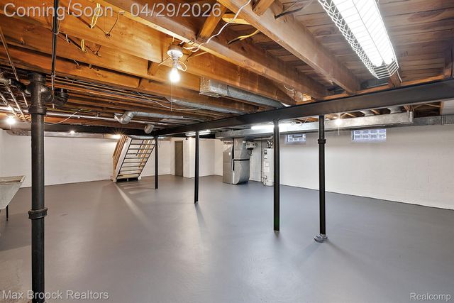 810 CHESTNUT Street, Birmingham, MI 48009