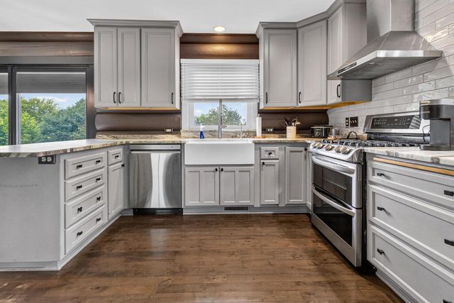 5280 Augustine Pointe COURT, Colgate, WI 53017