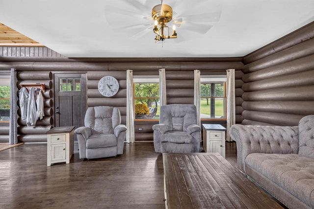5280 Augustine Pointe COURT, Colgate, WI 53017