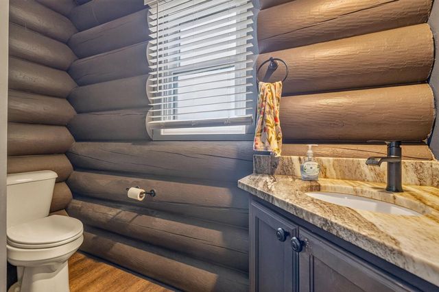 5280 Augustine Pointe COURT, Colgate, WI 53017