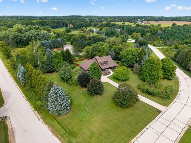 5280 Augustine Pointe COURT, Colgate, WI 53017