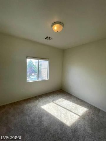 6316 BEIGE BLUFF Street 201, North Las Vegas, NV 89081