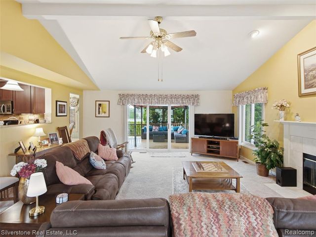 6577 Edith Court, Troy, MI 48085