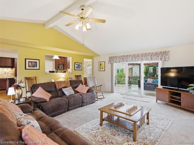 6577 Edith Court, Troy, MI 48085