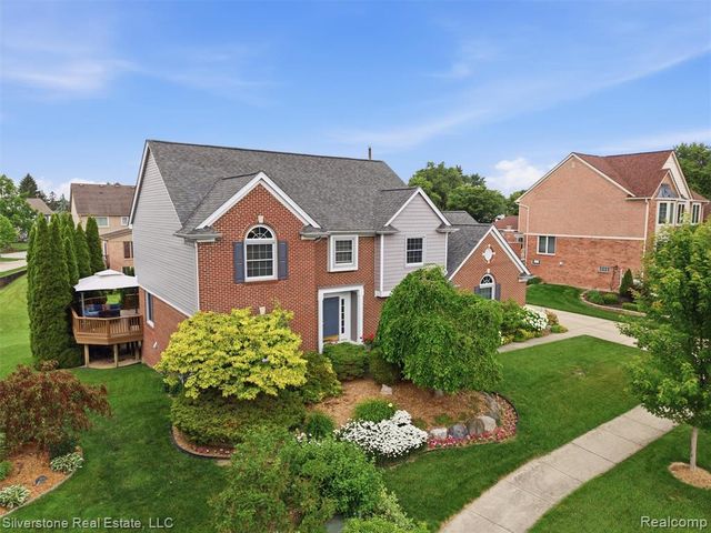 6577 Edith Court, Troy, MI 48085