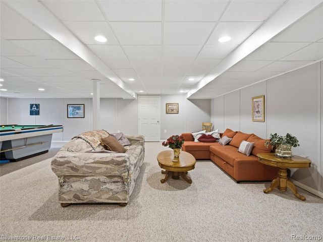 6577 Edith Court, Troy, MI 48085