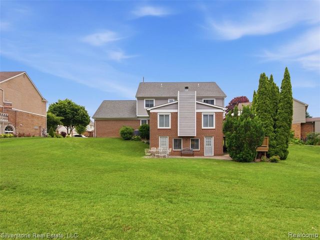 6577 Edith Court, Troy, MI 48085