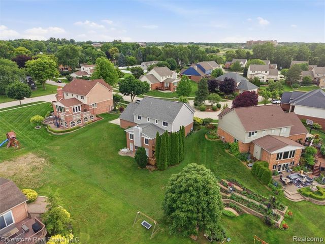 6577 Edith Court, Troy, MI 48085