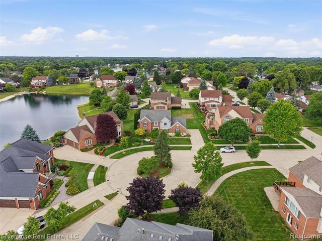 6577 Edith Court, Troy, MI 48085