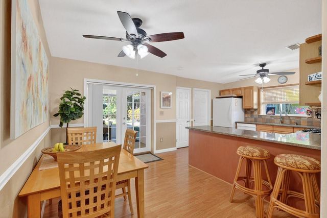 810 E 9TH AVENUE, New Smyrna Beach, FL 32169