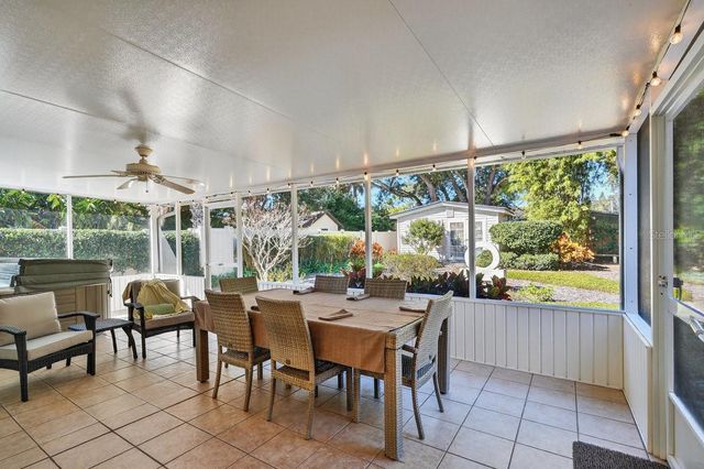 810 E 9TH AVENUE, New Smyrna Beach, FL 32169