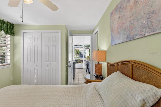 810 E 9TH AVENUE, New Smyrna Beach, FL 32169