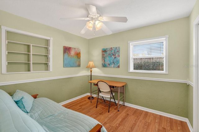 810 E 9TH AVENUE, New Smyrna Beach, FL 32169